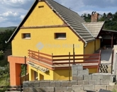 Eladó családi ház Pécs 69 900 000 Ft