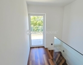 Eladó lakás Pécs 190 000 000 Ft