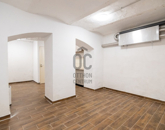 Eladó iroda/üzlethelyiség Szekszárd 15 000 000 Ft