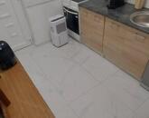 Eladó felújított, bútorozott garzonlakás Herend nyugodt részén