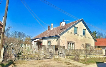 Eladó családi ház