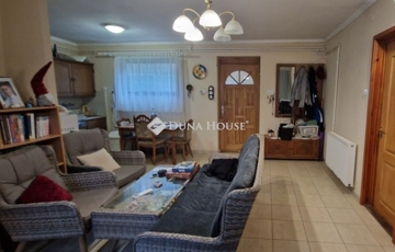 Eladó családi ház