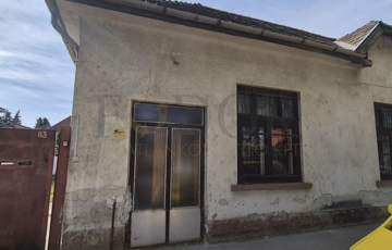 Eladó családi ház