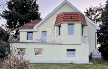 Eladó családi ház