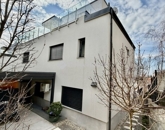 Eladó lakás Pécs 149 000 000 Ft