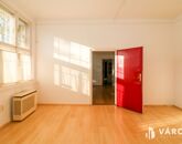 Eladó iroda/üzlethelyiség Békéscsaba 30 000 000 Ft