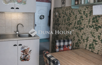 Eladó lakás