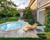 Eladó családi ház Pécs 460 000 000 Ft