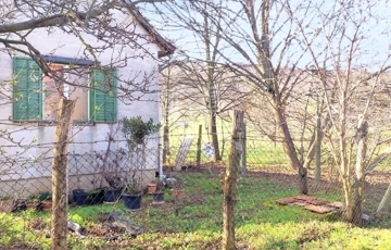 Eladó telek/földterület