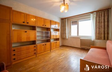 Eladó lakás