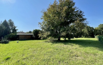 Eladó telek/földterület