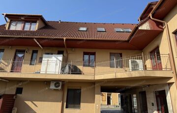 Eladó iroda/üzlethelyiség