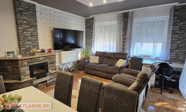 Eladó családi ház Cegléden!