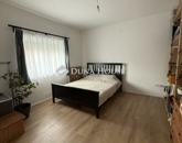 Eladó lakás Pécs 119 990 000 Ft