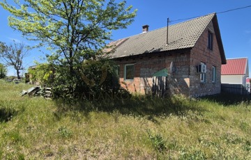 Eladó telek/földterület