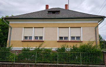 Eladó családi ház
