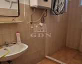 Kiadó iroda/üzlethelyiség Székesfehérvár 110 000 Ft