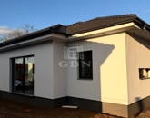 Eladó családi ház Helvécia 60 400 000 Ft