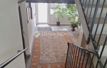 Eladó lakás