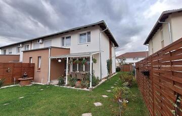 Eladó családi ház