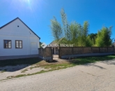 Eladó családi ház Kásád 44 900 000 Ft