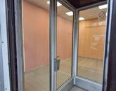 eladó belvárosi üzlethelyiség Jászárokszállás központjában.