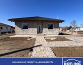 Eladó családi ház Szár 99 000 000 Ft