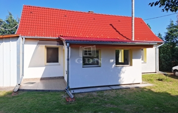 Eladó családi ház