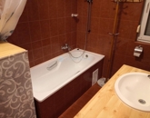 Eladó családi ház Nagykozár 99 000 000 Ft