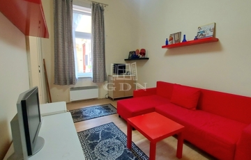 Eladó lakás