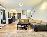 Eladó családi ház Budapest III. ker 124 900 000 Ft