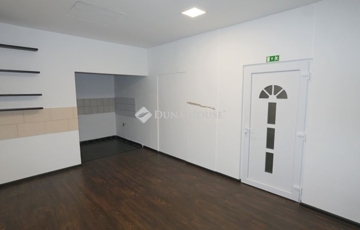 Kiadó iroda/üzlethelyiség