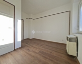 Eladó lakás Komló 16 900 000 Ft