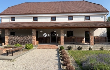 Eladó üdülő/nyaraló