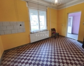 Eladó családi ház Felsőlajos 39 000 000 Ft