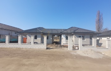 Eladó családi ház