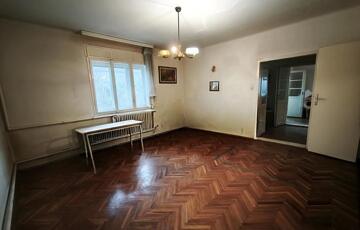 Eladó családi ház