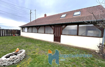 Eladó családi ház