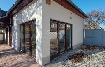 Eladó ipari ingatlan