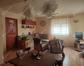 Kiadó családi ház Naszály 700 000 Ft