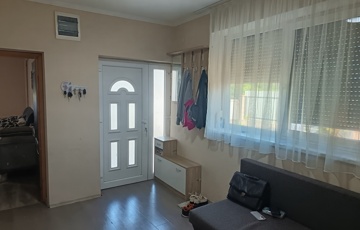 Eladó családi ház