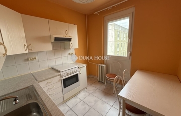 Eladó lakás