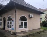 Martfű Szolnoki úton 35nm-es 2 szintes üzlethelyiség eladó bérlővel