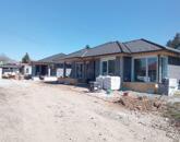 Csendes kertvárosi új otthon tavaszra