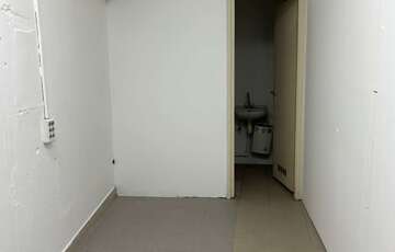 Kiadó iroda/üzlethelyiség