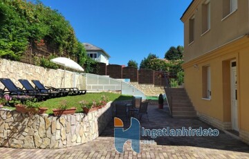 Eladó családi ház