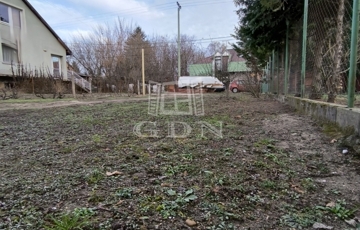 Eladó telek/földterület