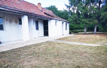 Eladó családi ház