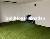 Kiadó vendéglátó egység Budapest VIII. ker 1 200 Euro