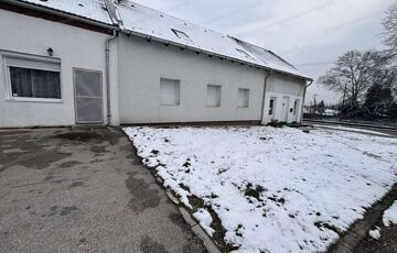 Kiadó családi ház